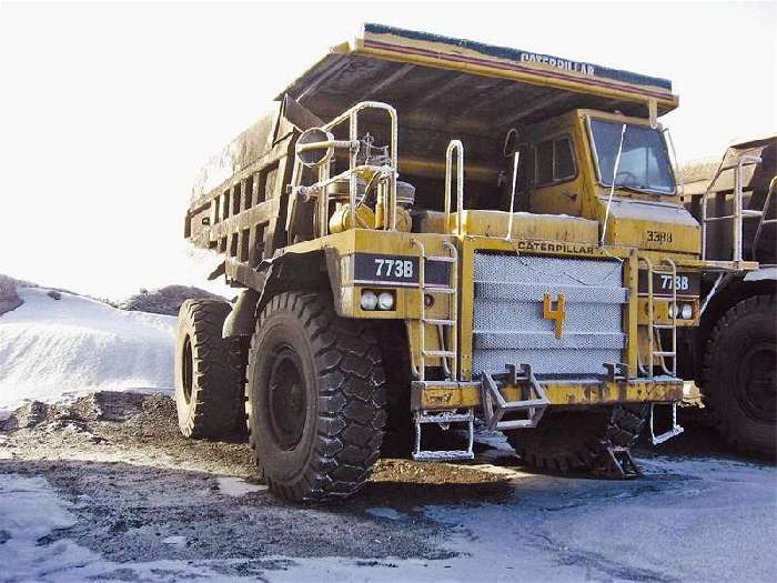 Off Road Truck Caterpillar 773 B