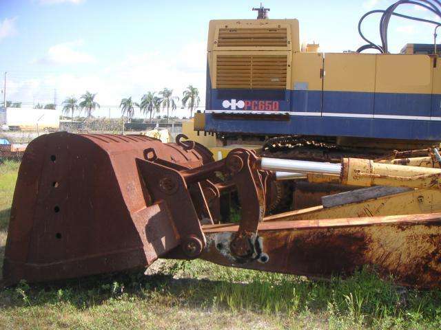 Excavadoras Hidraulicas Komatsu PC650-3  en buenas condiciones Ref.: 1338835488224870 No. 4