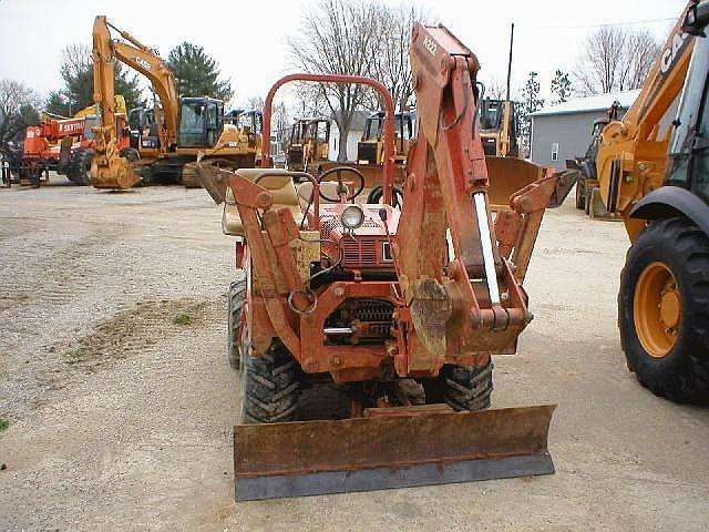 Zanjadora Ditch Witch 3700  seminueva Ref.: 1338839543681110 No. 3