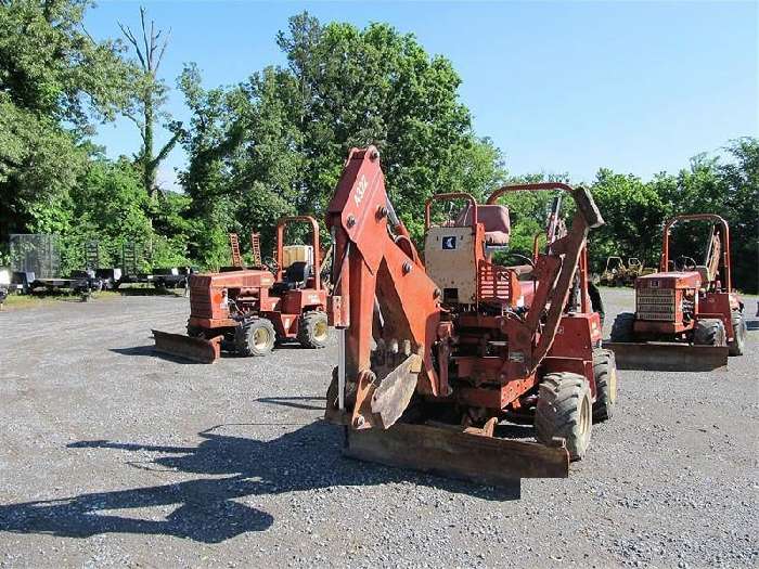 Zanjadora Ditch Witch 3700  usada a la venta Ref.: 1338840300395451 No. 2