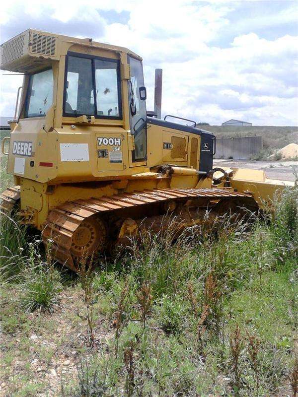 Tractores Sobre Orugas Deere 700H  seminueva en perfecto estado Ref.: 1341621429834856 No. 2