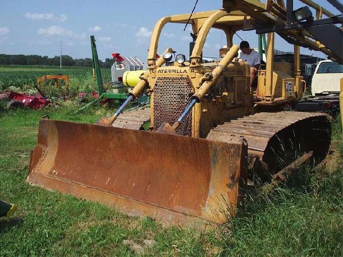 Tractores Sobre Orugas Caterpillar D6D  de medio uso en venta Ref.: 1342557378166156 No. 3