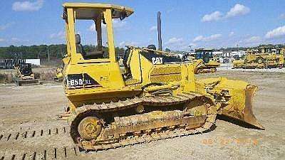 Dozers/tracks Caterpillar D5G