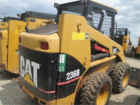 Minicargadores Caterpillar 236B