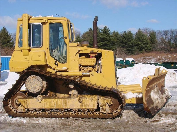 Dozers/tracks Caterpillar D4H