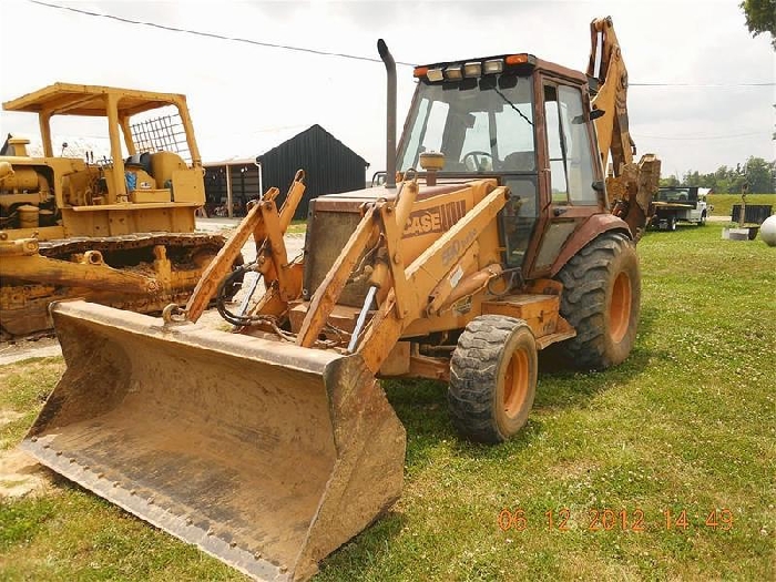 Backhoe Loaders Case 590