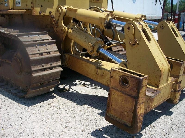 Tractores Sobre Orugas Caterpillar D8K  en venta Ref.: 1348259513723991 No. 4