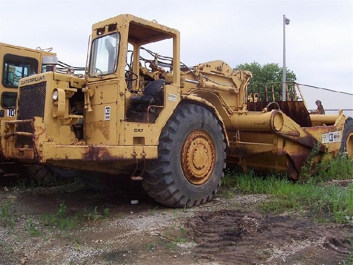 Screpers Caterpillar 621B