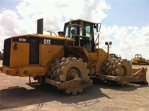 Soil Compactors Caterpillar 825H