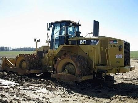 Soil Compactors Caterpillar 825H