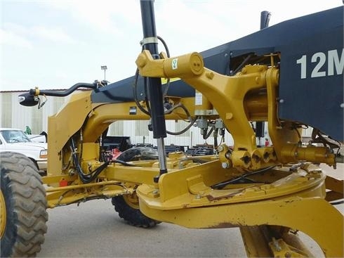 Motoconformadoras Caterpillar 12M  de medio uso en venta Ref.: 1349391427793258 No. 4