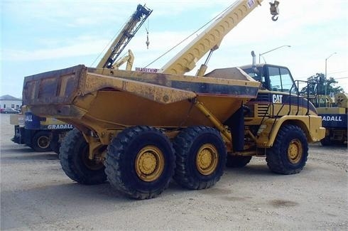 Off Road Truck Caterpillar 725