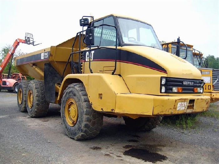 Off Road Truck Caterpillar 725