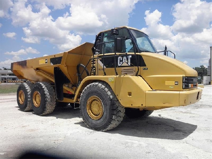 Camiones De Carga Caterpillar 725