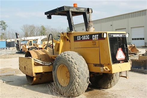 Compactadora Vibratoria Caterpillar CS-583C  usada Ref.: 1350924675091339 No. 2