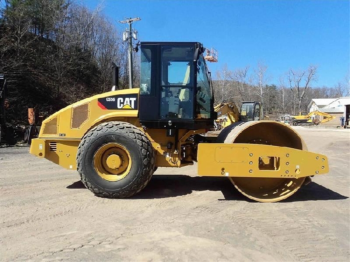 Compactadora Vibratoria Caterpillar CS56  usada de importacion Ref.: 1350925437492571 No. 3