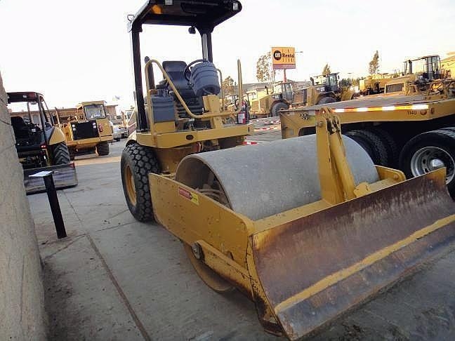 Vibratory Compactors Caterpillar CS-433E