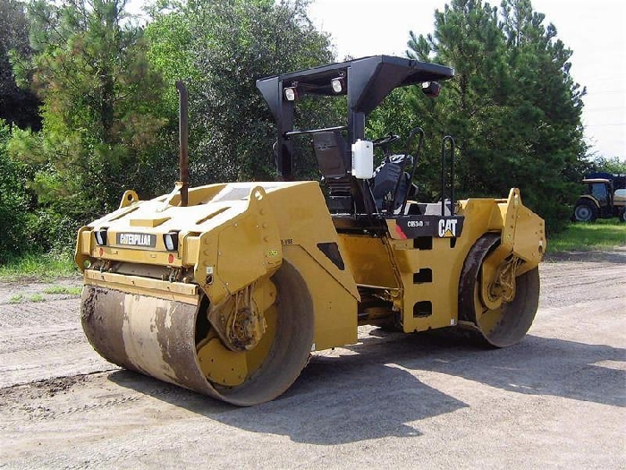 Compactadora Vibratoria Caterpillar CB-534D  de segunda mano Ref.: 1351027146315758 No. 4