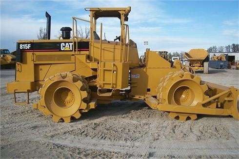 Compactadoras Suelos Y Rellenos Caterpillar 815F  usada a la vent Ref.: 1351364004338809 No. 2