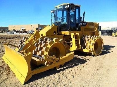 Compactadoras Suelos Y Rellenos Caterpillar 815F