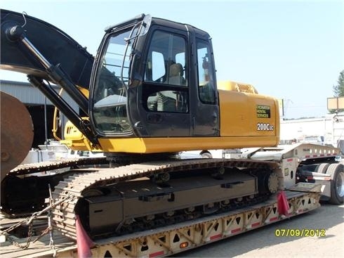 Hydraulic Excavator Deere 200C