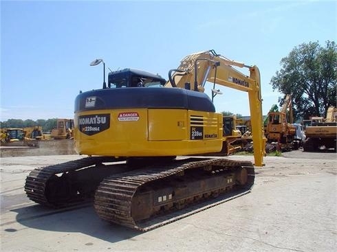 Excavadoras Hidraulicas Komatsu PC228  seminueva en venta Ref.: 1353174871739465 No. 2