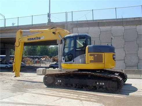 Excavadoras Hidraulicas Komatsu PC228  seminueva en venta Ref.: 1353174871739465 No. 3