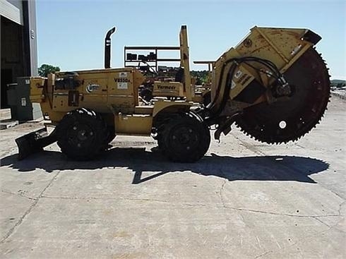 Trencher Vermeer V8550