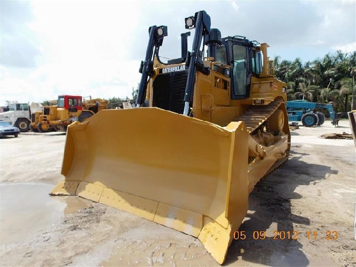 Tractores Sobre Orugas Caterpillar D8R  de importacion a la venta Ref.: 1354031857661347 No. 3