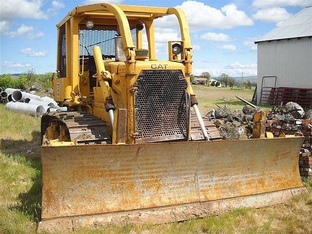 Dozers/tracks Caterpillar D6D