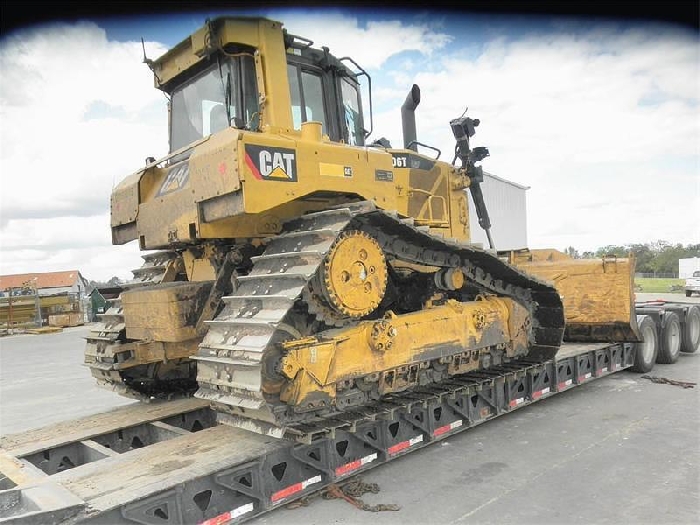 Tractores Sobre Orugas Caterpillar D6T  seminueva en venta Ref.: 1354568995451357 No. 2