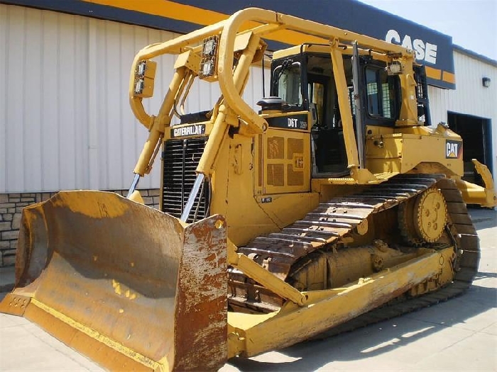 Tractores Sobre Orugas Caterpillar D6T  de segunda mano en venta Ref.: 1354583824211375 No. 3