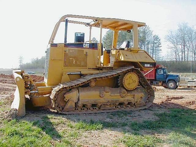 Tractores Sobre Orugas Caterpillar D6M