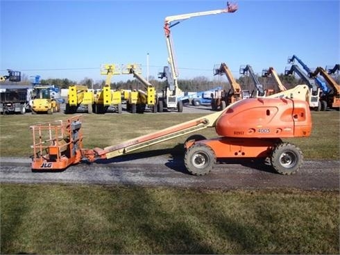 Plataformas Elevadoras Jlg 400S  de medio uso en venta Ref.: 1355102882099821 No. 2