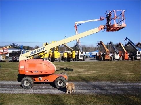 Plataformas Elevadoras Jlg 400S  de medio uso en venta Ref.: 1355102882099821 No. 4