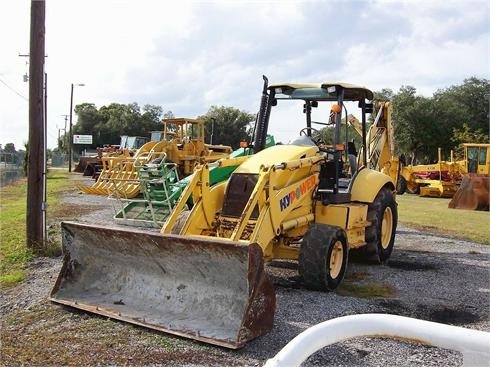 Retroexcavadoras Komatsu WB140