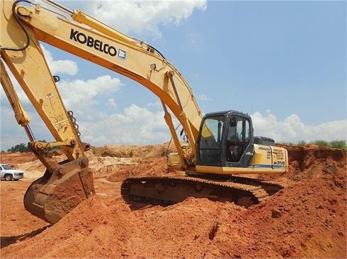 Excavadoras Hidraulicas Kobelco SK350  seminueva en venta Ref.: 1359239383872034 No. 4