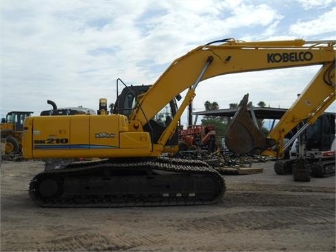 Excavadoras Hidraulicas Kobelco SK210LC  de segunda mano a la ven Ref.: 1359412181009863 No. 2