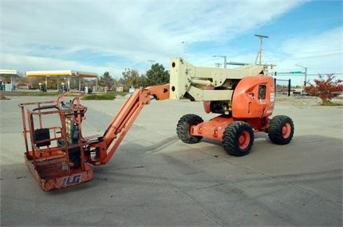 Plataformas Elevadoras Jlg 450AJ  en venta, usada Ref.: 1360785532143003 No. 2