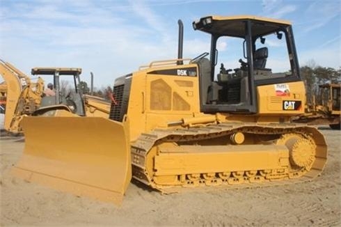 Tractores Sobre Orugas Caterpillar D5K  de medio uso en venta Ref.: 1361845411673571 No. 2