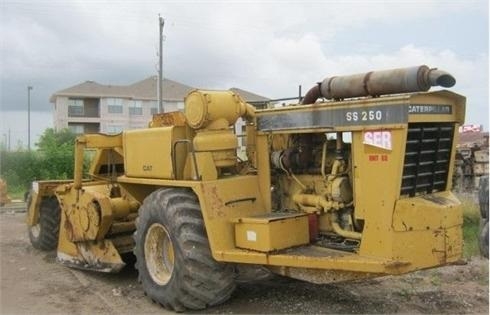 Pavimentadoras Caterpillar SS-250  de medio uso en venta Ref.: 1361984518295537 No. 4