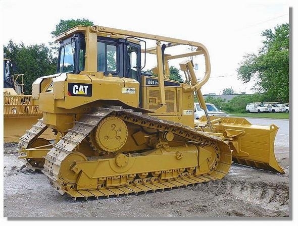 Tractores Sobre Orugas Caterpillar D6T  en venta Ref.: 1362148518973217 No. 3