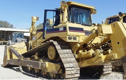 Dozers/tracks Caterpillar D8R