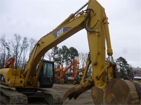 Excavadoras Hidraulicas Caterpillar 320CL  de medio uso en venta Ref.: 1362441661401236 No. 4