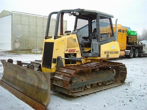 Dozers/tracks New Holland D85