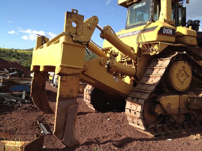 Tractores Sobre Orugas Caterpillar D10N  en venta Ref.: 1362680603725541 No. 2