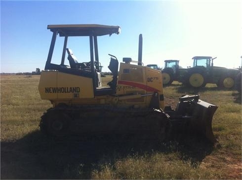 Tractores Sobre Orugas New Holland DC75  en optimas condiciones Ref.: 1362681017828482 No. 2