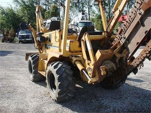 Trencher Vermeer V120