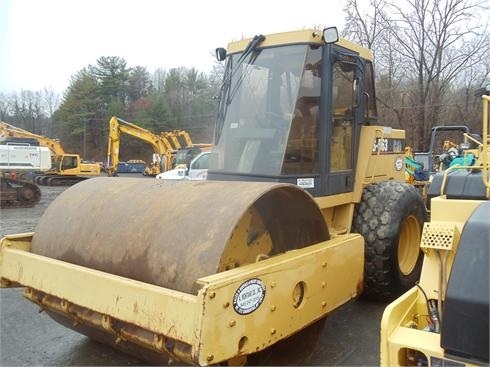 Compactadora Vibratoria Caterpillar CS-563  en venta, usada Ref.: 1363799090780172 No. 4