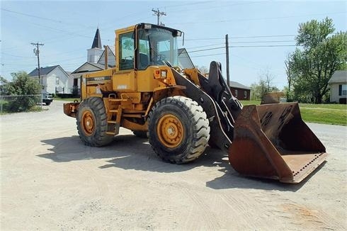 Cargadoras Sobre Ruedas Volvo L90C  importada a bajo costo Ref.: 1364221785986134 No. 3